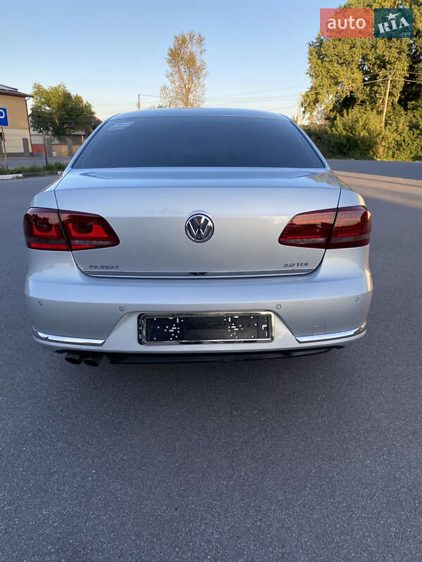 Седан Volkswagen Passat 2013 в Казатине