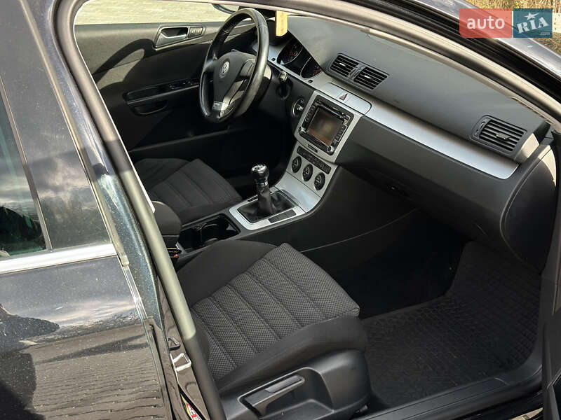 Универсал Volkswagen Passat 2009 в Стрые фото 9 Универсал Volkswagen Passat 2009 в Стрые