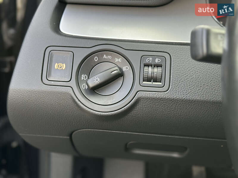 Универсал Volkswagen Passat 2009 в Стрые фото 14 Универсал Volkswagen Passat 2009 в Стрые