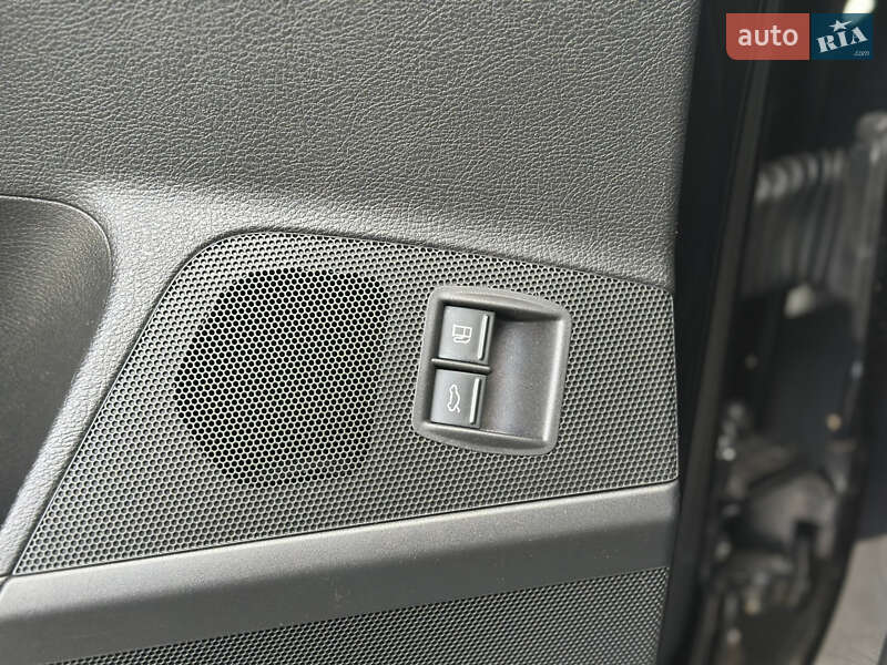 Универсал Volkswagen Passat 2009 в Стрые фото 12 Универсал Volkswagen Passat 2009 в Стрые