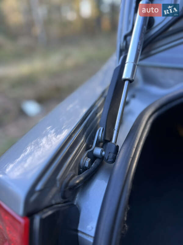 Седан Volkswagen Passat 2001 в Киеве фото 49 Седан Volkswagen Passat 2001 в Киеве