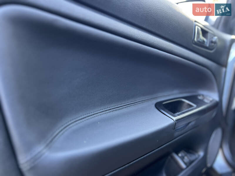 Седан Volkswagen Passat 2001 в Киеве фото 58 Седан Volkswagen Passat 2001 в Киеве