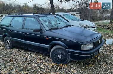 Универсал Volkswagen Passat 1992 в  фото 9 Универсал Volkswagen Passat 1992 в
