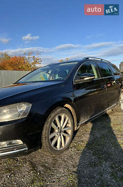 Универсал Volkswagen Passat 2010 в Тернополе
