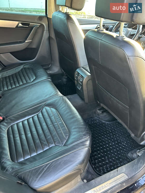 Універсал Volkswagen Passat 2010 в Тернополі фото 13 Універсал Volkswagen Passat 2010 в Тернополі