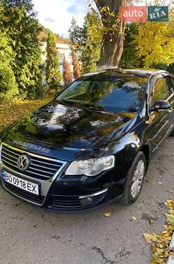 Седан Volkswagen Passat 2006 в Кременце