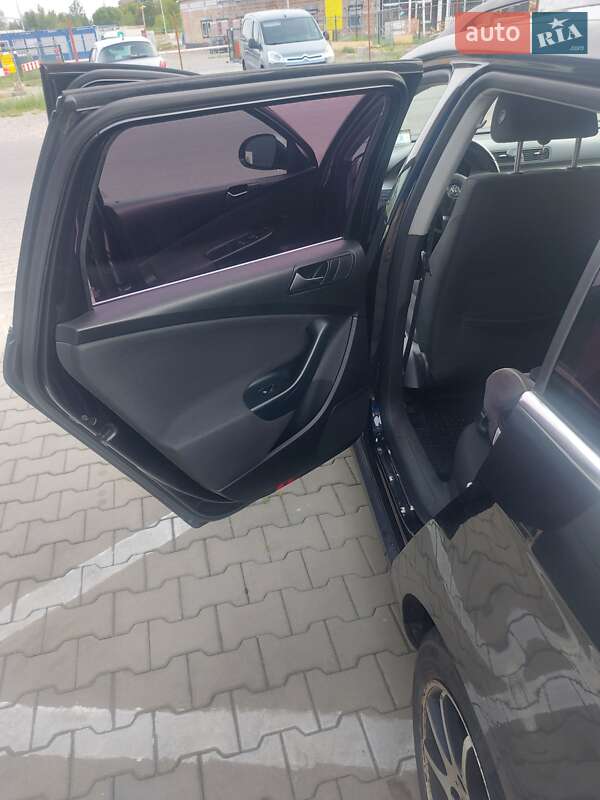 Універсал Volkswagen Passat 2010 в Житомирі фото 14 Універсал Volkswagen Passat 2010 в Житомирі