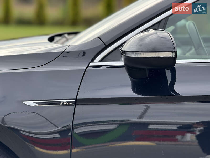 Седан Volkswagen Passat 2022 в Луцьку