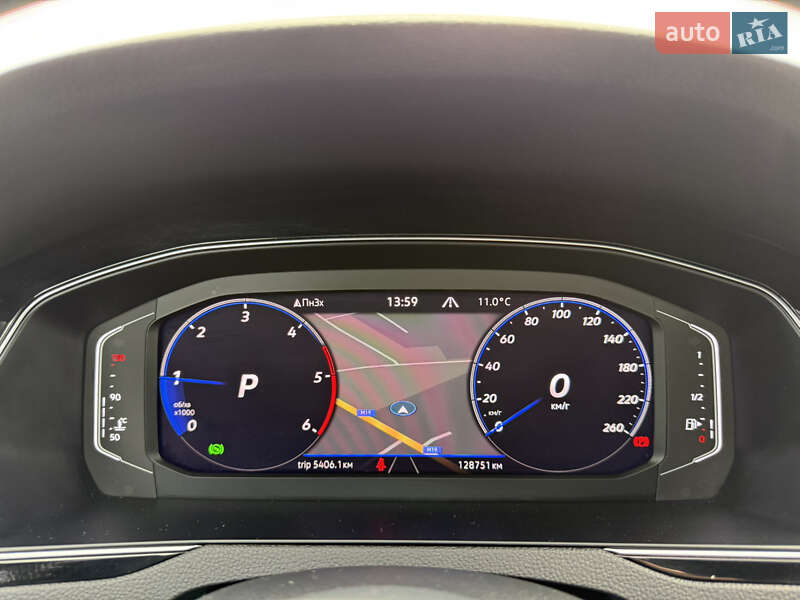 Седан Volkswagen Passat 2022 в Луцьку