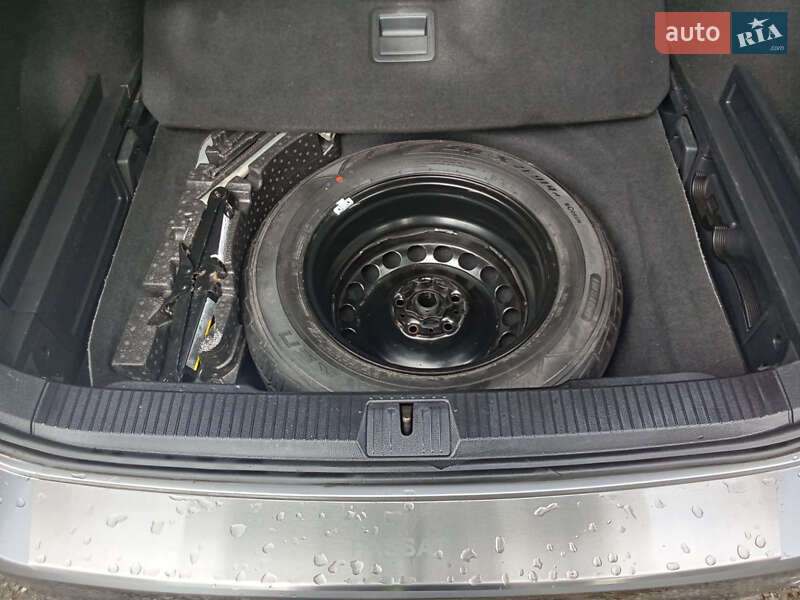 Универсал Volkswagen Passat 2018 в Львове