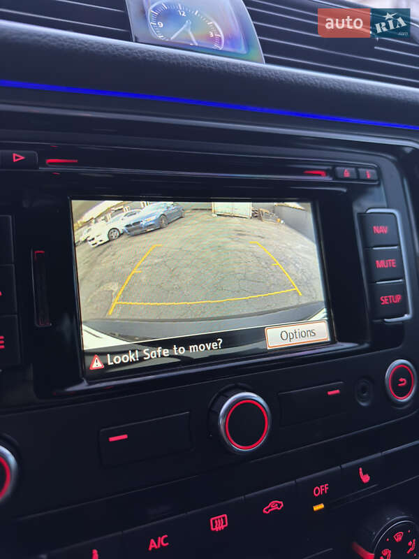 Седан Volkswagen Passat 2014 в Киеве фото 22 Седан Volkswagen Passat 2014 в Киеве