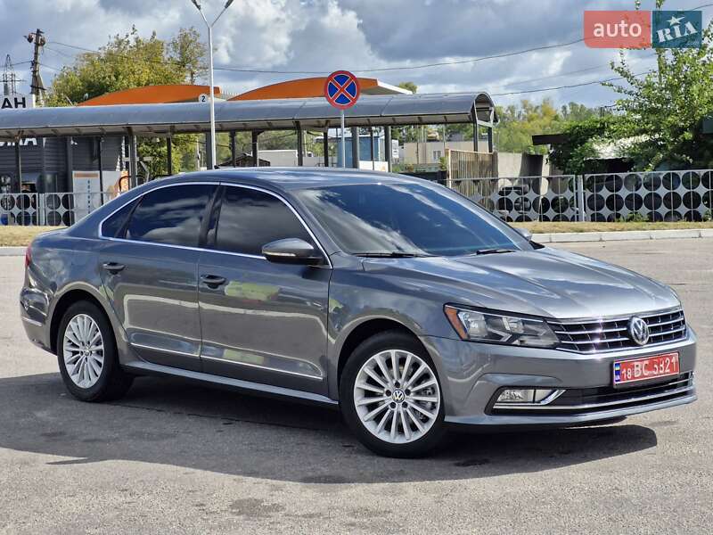 Седан Volkswagen Passat 2016 в Кременчуге фото Седан Volkswagen Passat 2016 в Кременчуге
