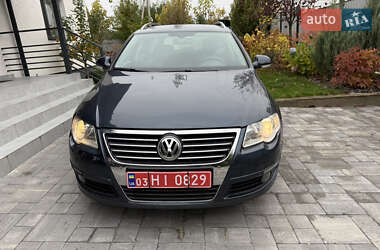 Универсал Volkswagen Passat 2008 в Киеве