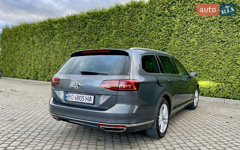 Универсал Volkswagen Passat 2016 в Рогатине