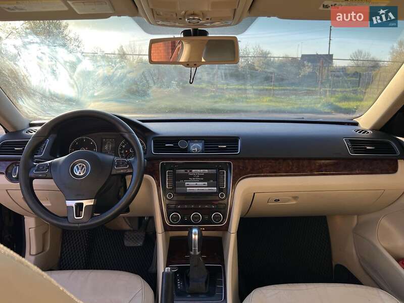 Седан Volkswagen Passat 2012 в Томаковке фото 7 Седан Volkswagen Passat 2012 в Томаковке