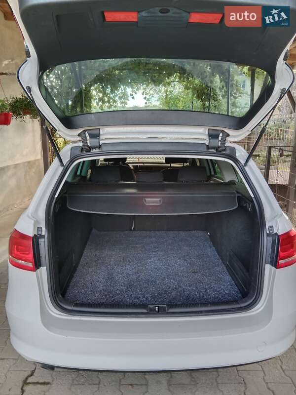 Універсал Volkswagen Passat 2013 в Ужгороді фото 7 Універсал Volkswagen Passat 2013 в Ужгороді