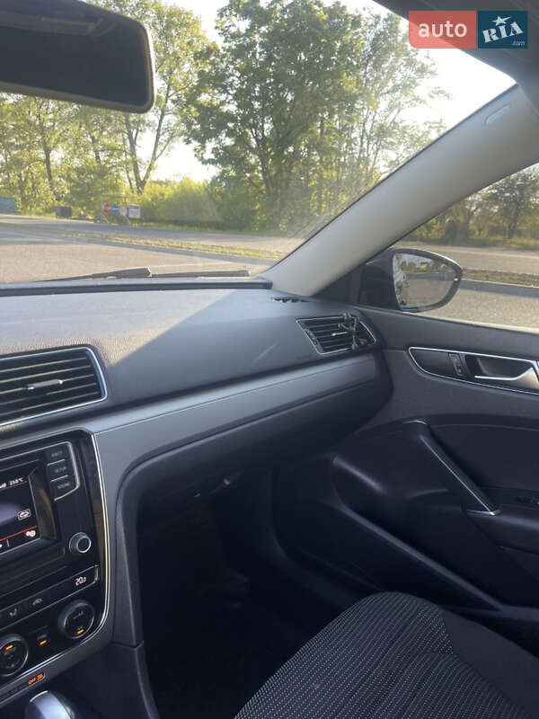 Седан Volkswagen Passat 2016 в Львове фото 2 Седан Volkswagen Passat 2016 в Львове