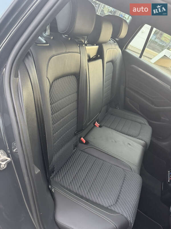 Универсал Volkswagen Passat 2021 в Луцке