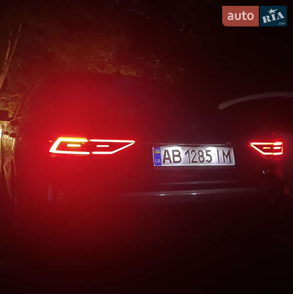 Седан Volkswagen Passat 2015 в Виннице