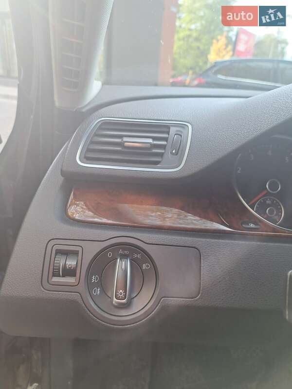 Седан Volkswagen Passat 2011 в Ивано-Франковске фото 24 Седан Volkswagen Passat 2011 в Ивано-Франковске