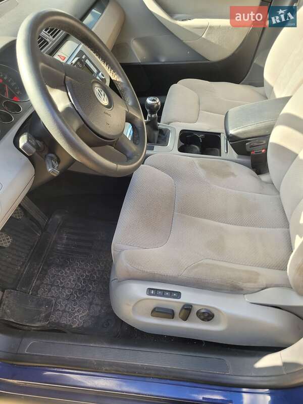 Универсал Volkswagen Passat 2006 в Житомире фото 9 Универсал Volkswagen Passat 2006 в Житомире