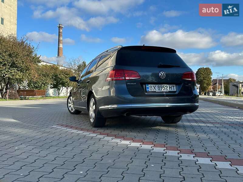 Універсал Volkswagen Passat 2011 в Хмельницькому