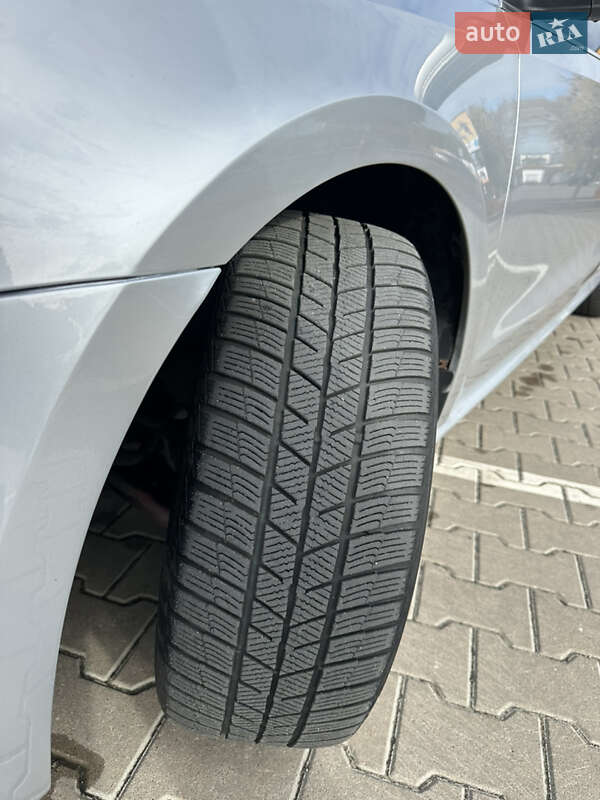 Седан Volkswagen Passat 2013 в Софиевской Борщаговке