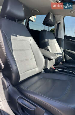 Седан Volkswagen Passat 2013 в Софиевской Борщаговке