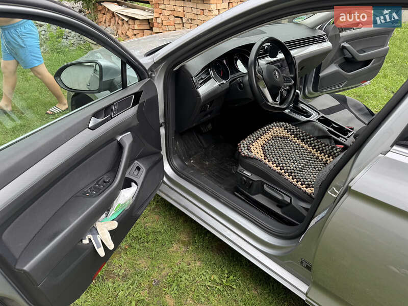 Универсал Volkswagen Passat 2020 в Романове фото 7 Универсал Volkswagen Passat 2020 в Романове