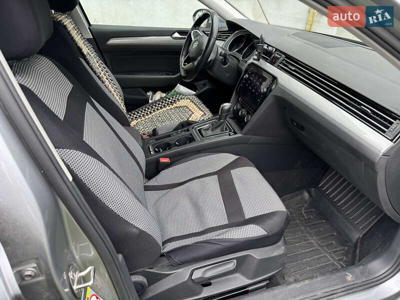 Универсал Volkswagen Passat 2020 в Романове фото 13 Универсал Volkswagen Passat 2020 в Романове