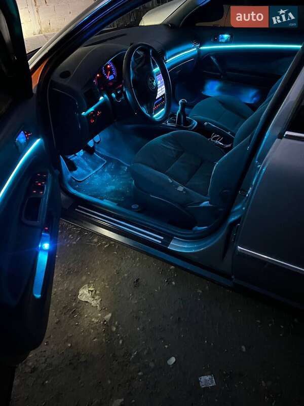 Седан Volkswagen Passat 2004 в Черновцах фото 15 Седан Volkswagen Passat 2004 в Черновцах