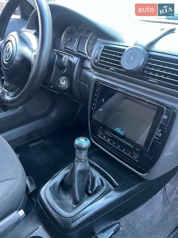 Седан Volkswagen Passat 2004 в Черновцах фото 21 Седан Volkswagen Passat 2004 в Черновцах