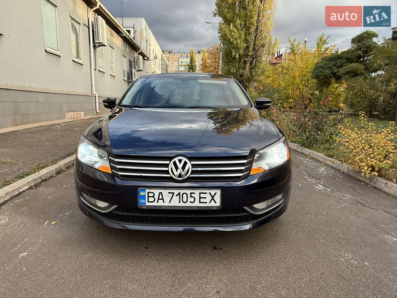 Седан Volkswagen Passat 2012 в Кривом Роге