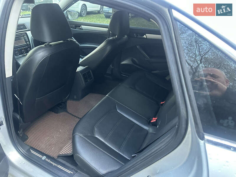 Седан Volkswagen Passat 2013 в Киеве фото 5 Седан Volkswagen Passat 2013 в Киеве