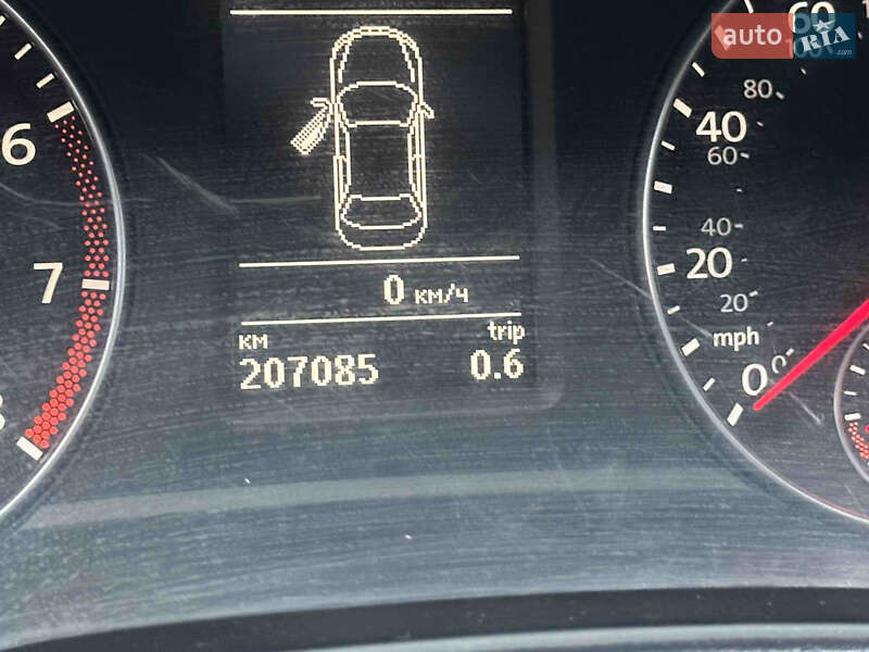 Седан Volkswagen Passat 2013 в Киеве фото 9 Седан Volkswagen Passat 2013 в Киеве