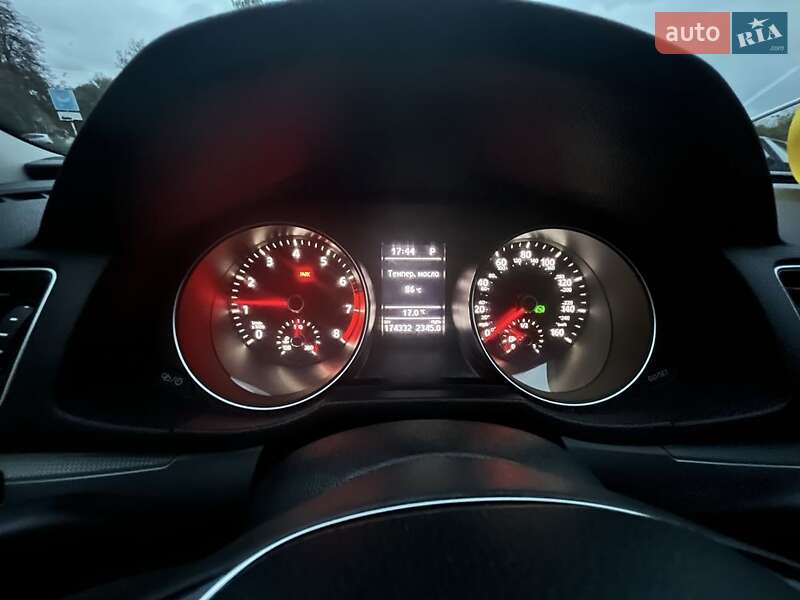 Седан Volkswagen Passat 2016 в Запорожье фото Седан Volkswagen Passat 2016 в Запорожье