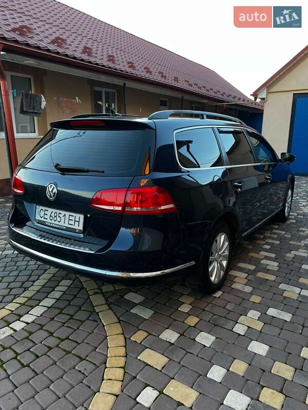 Универсал Volkswagen Passat 2012 в Кельменцах