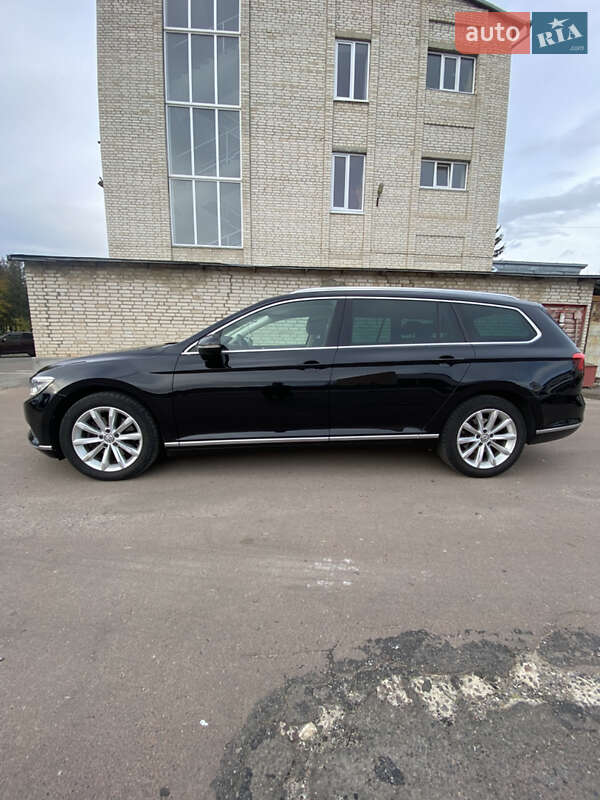 Універсал Volkswagen Passat 2016 в Луцьку