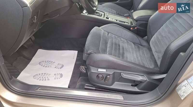 Универсал Volkswagen Passat 2016 в Черновцах