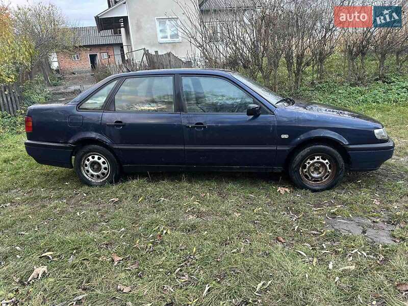 Седан Volkswagen Passat 1994 в Подгайцах фото 2 Седан Volkswagen Passat 1994 в Подгайцах