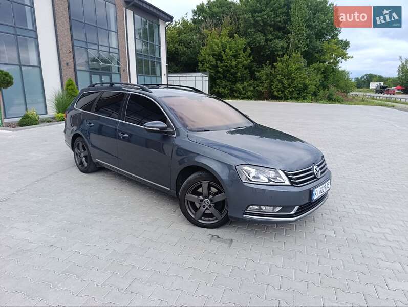 Volkswagen Passat 2011 Volkswagen Passat 2011