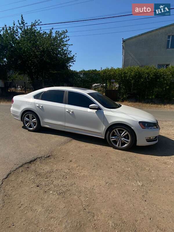 Седан Volkswagen Passat 2014 в Черноморске