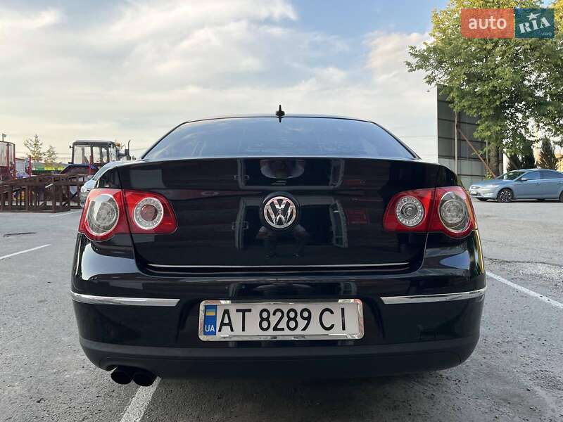 Седан Volkswagen Passat 2006 в Ивано-Франковске