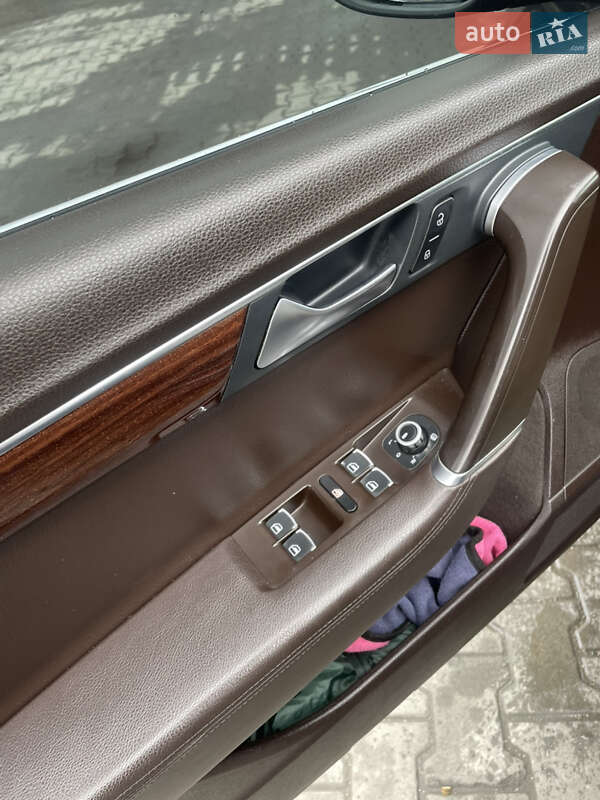 Седан Volkswagen Passat 2011 в Тернополе фото 14 Седан Volkswagen Passat 2011 в Тернополе