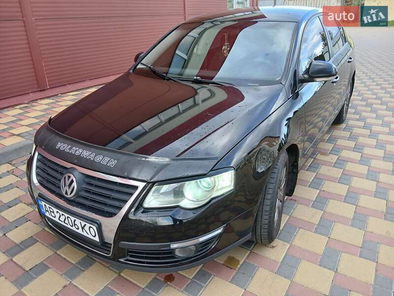 Седан Volkswagen Passat 2008 в Гайсине