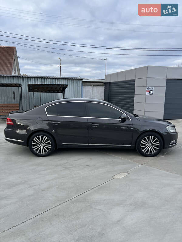 Седан Volkswagen Passat 2011 в Білій Церкві