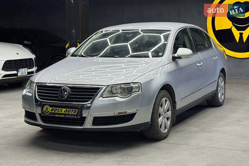 Седан Volkswagen Passat 2010 в Чернівцях