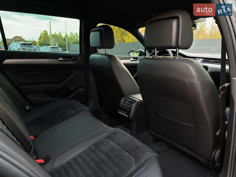 Універсал Volkswagen Passat 2017 в Луцьку фото 64 Універсал Volkswagen Passat 2017 в Луцьку