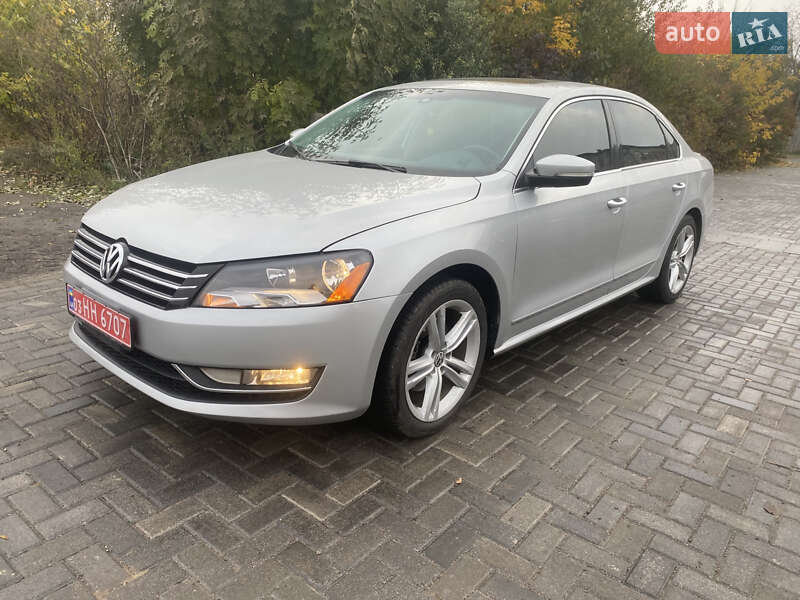 Седан Volkswagen Passat 2013 в Виннице