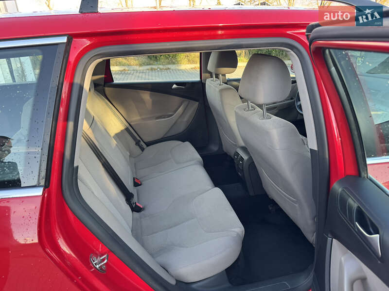 Універсал Volkswagen Passat 2009 в Тульчині